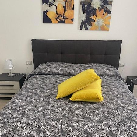 Domo Nora 2 Apartment Olbia Ngoại thất bức ảnh