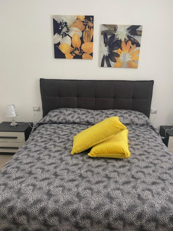 Domo Nora 2 Apartment Olbia Ngoại thất bức ảnh