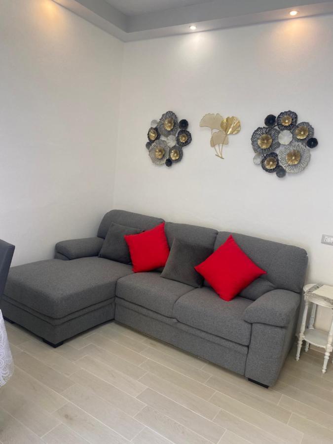 Domo Nora 2 Apartment Olbia Ngoại thất bức ảnh