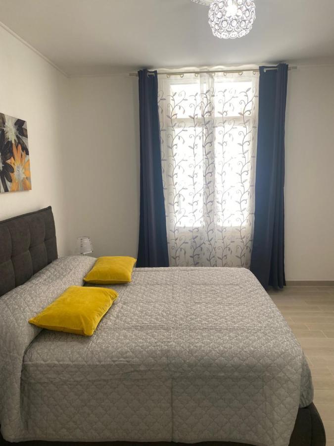Domo Nora 2 Apartment Olbia Ngoại thất bức ảnh