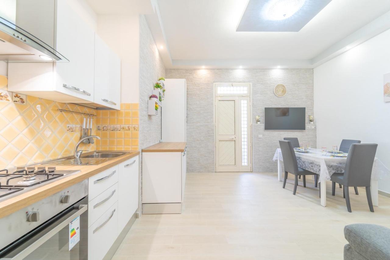 Domo Nora 2 Apartment Olbia Ngoại thất bức ảnh