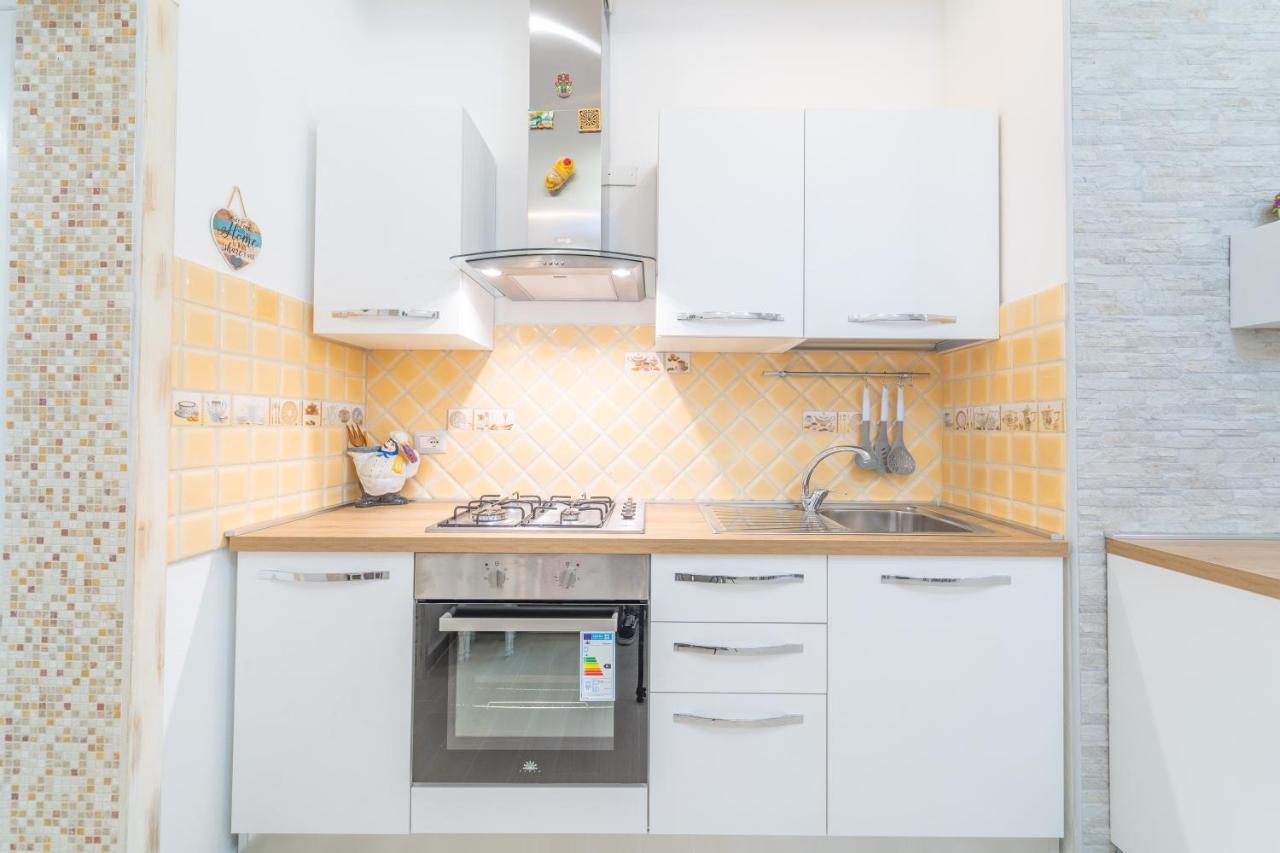 Domo Nora 2 Apartment Olbia Ngoại thất bức ảnh